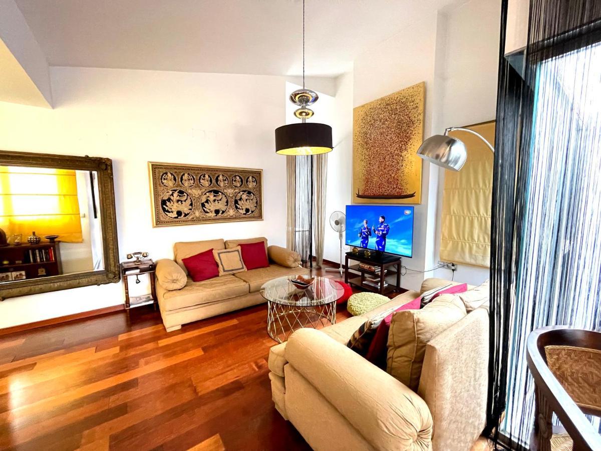 Atico En Plaza De La Constitucion 3 Bedrooms Màlaga Exteriér fotografie