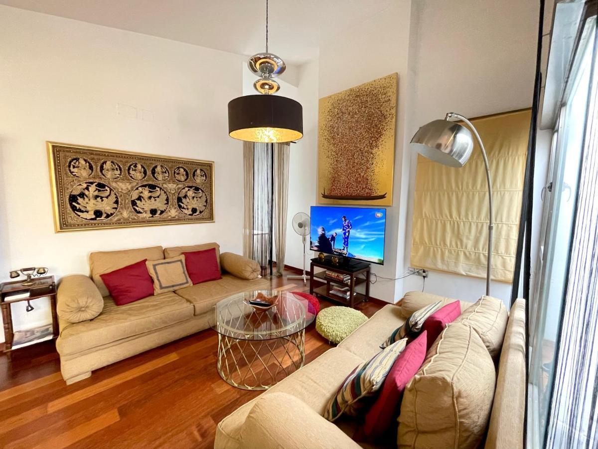 Atico En Plaza De La Constitucion 3 Bedrooms Màlaga Exteriér fotografie