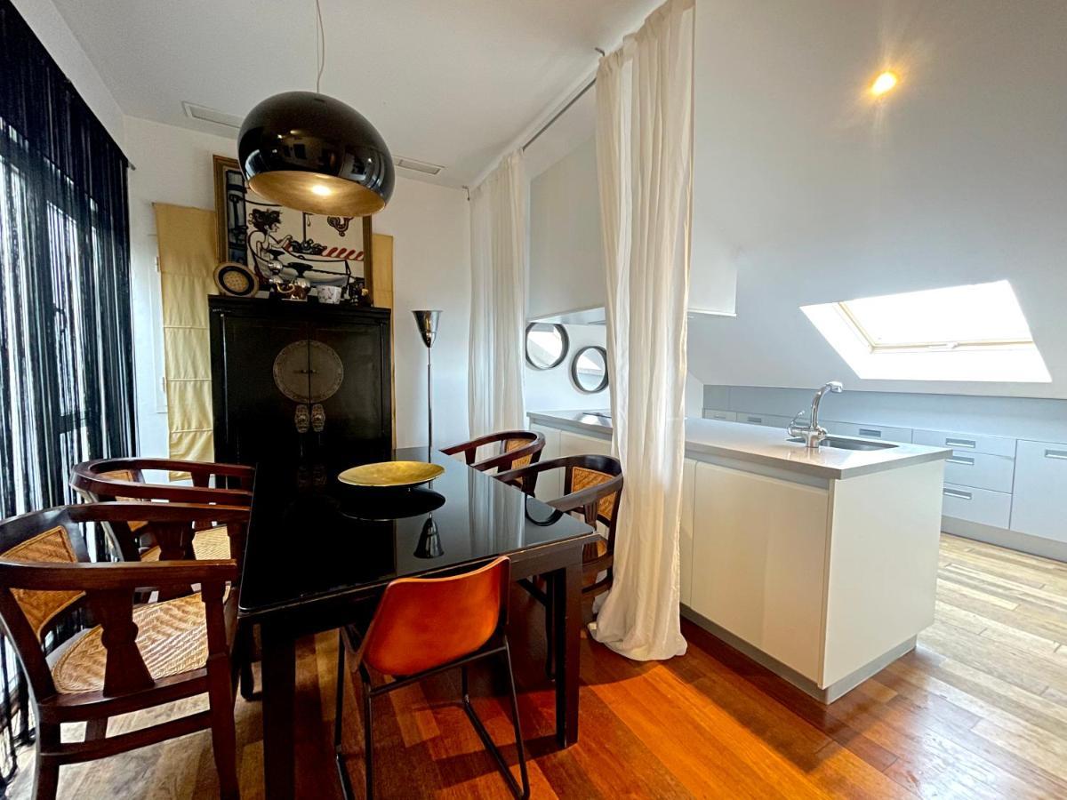Atico En Plaza De La Constitucion 3 Bedrooms Màlaga Exteriér fotografie
